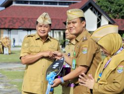 Pemerintah Kabupaten Tangerang Menyalurkan 28 Mobil Ambulans untuk Puskesmas Keliling.