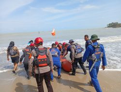 Sat Polairud Polres Bangka Bersama Tim Gabungan Lakukan SAR terhadap Korban Tenggelam